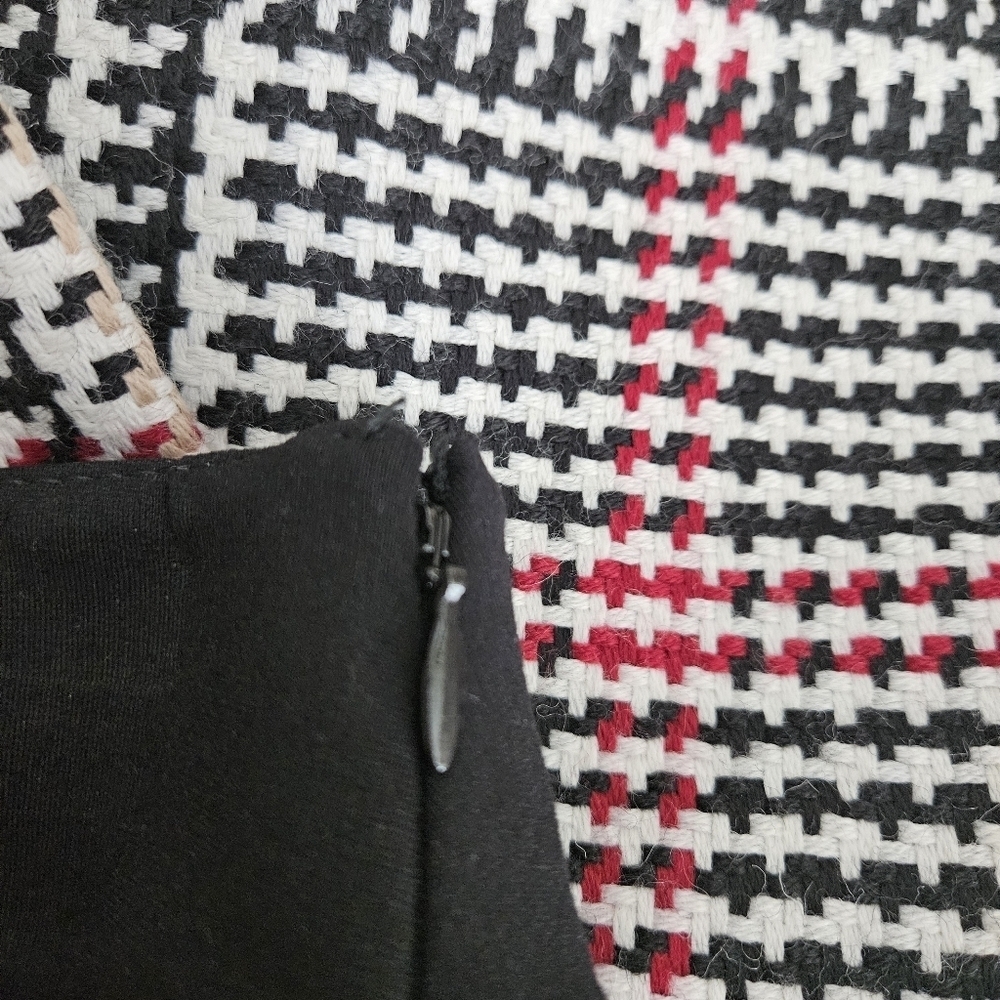White House Black Market Straight Pencil Skirt Wool Plaid Tweed Lined Side Zip 4 - Picture 3 of 7